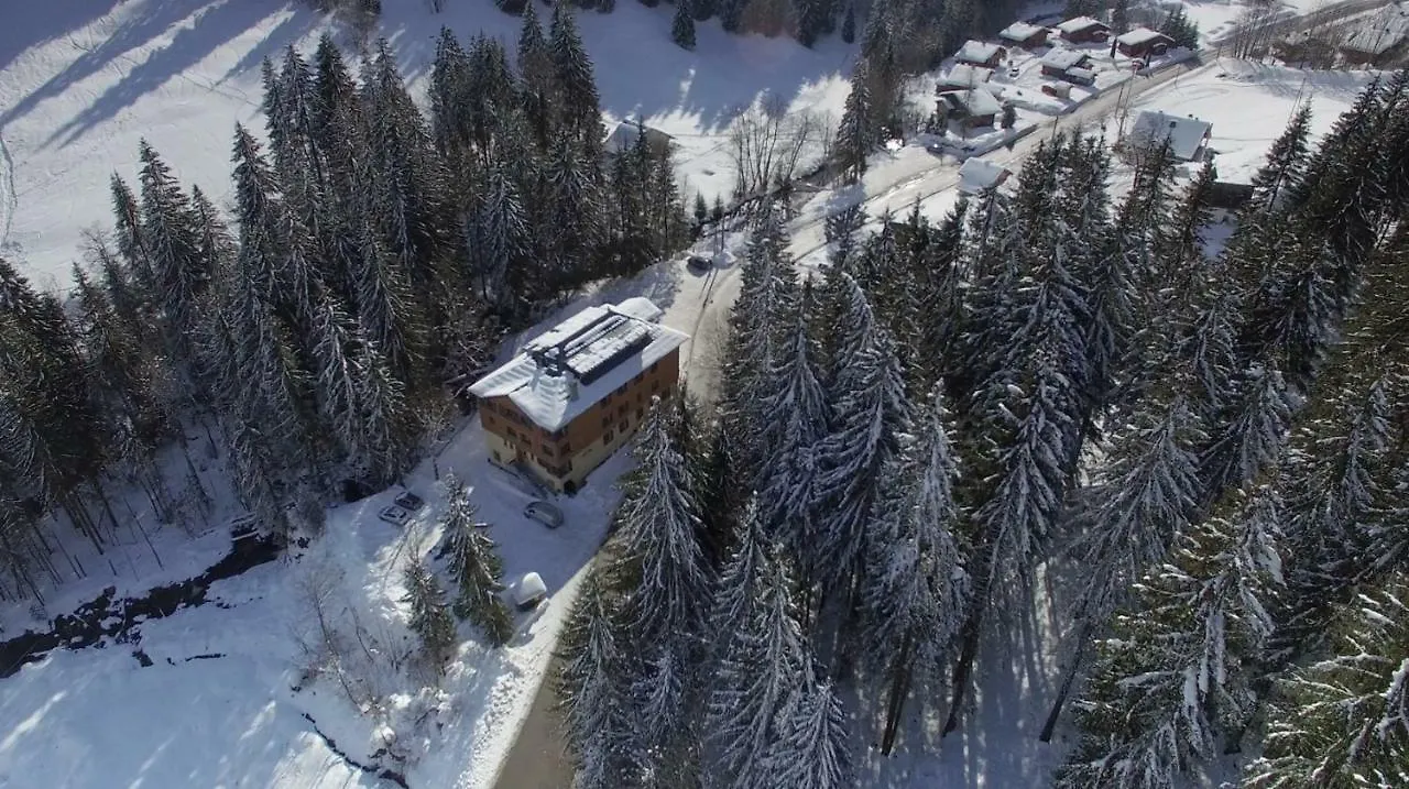 1861 Chatel Hostel